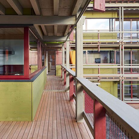 Gebr. Eisenring AG, 6-0037, Terrasse, heim. Douglas rift/halbrift, 25/90, 140, gehobelt, unbehandelt