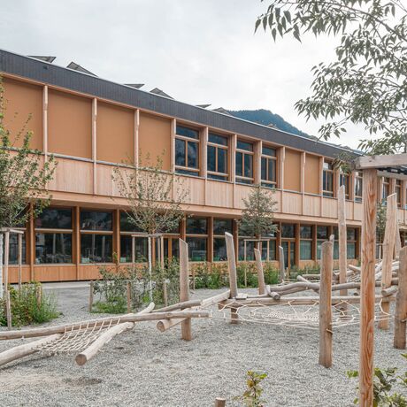 Gebr. Eisenring AG, 5-0287, Fassade, Weisstanne, Nut + Kamm 20/135, geschliffen, unbehandelt, 1-jährig